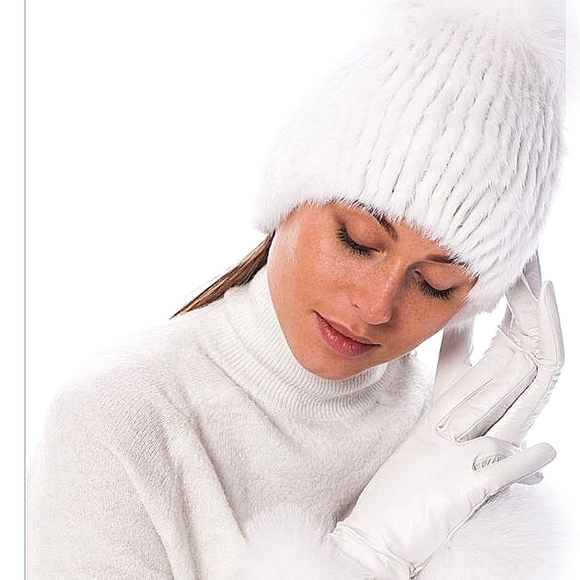 💙NWT White Soft Leather Gloves With White Fox Fur and Velvet Linin… - Picture 3 of 11